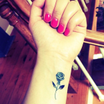 15 Flower Wrist Tattoos Ideas